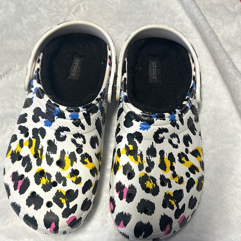 CROCS White and Yellow Slippers Vibrant Comfort